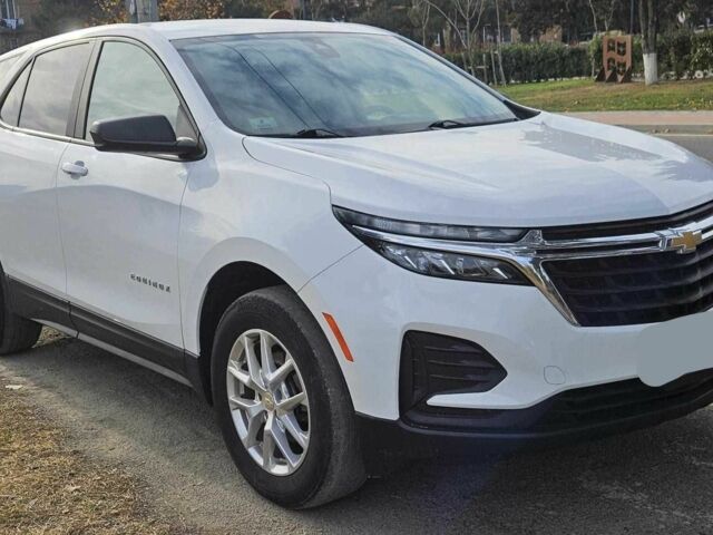 Белый Шевроле Эквинокс, объемом двигателя 1.5 л и пробегом 23 тыс. км за 13400 $, фото 1 на Automoto.ua