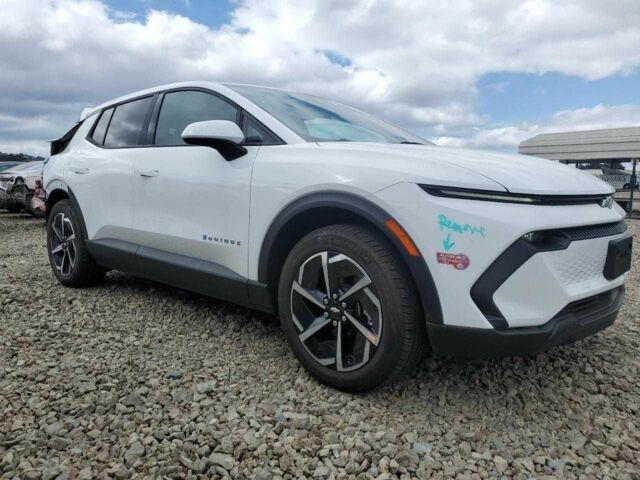 Шевроле Эквинокс 2025 в Киеве на Automoto.ua Белый Шевроле Эквинокс, объемом двигателя 0 л и пробегом 18 тыс. км за 19400 $, фото 1 на Automoto.ua
