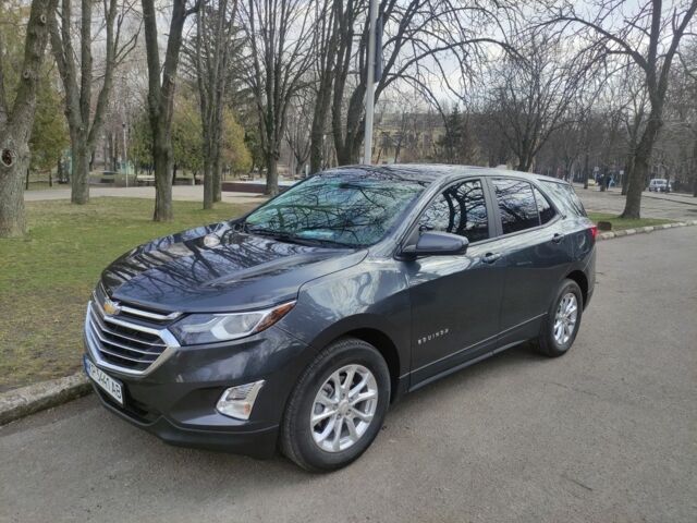 Серый Шевроле Эквинокс, объемом двигателя 1.5 л и пробегом 80 тыс. км за 15000 $, фото 1 на Automoto.ua