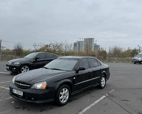 Чорний Шевроле Еванда, об'ємом двигуна 2 л та пробігом 299 тис. км за 3500 $, фото 1 на Automoto.ua