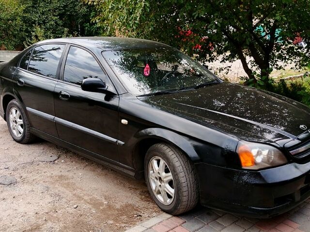 Шевроле Эванда, объемом двигателя 2 л и пробегом 280 тыс. км за 2600 $, фото 1 на Automoto.ua