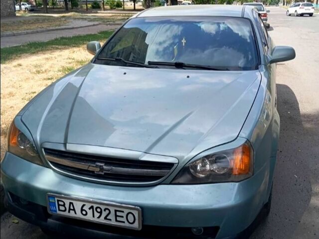 Сірий Шевроле Еванда, об'ємом двигуна 2 л та пробігом 170 тис. км за 3700 $, фото 1 на Automoto.ua