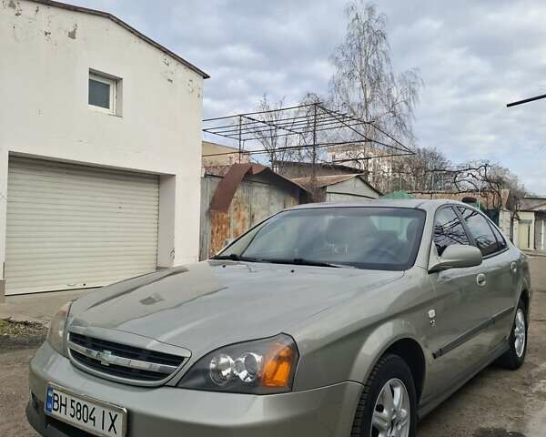 Сірий Шевроле Еванда, об'ємом двигуна 2 л та пробігом 210 тис. км за 5200 $, фото 1 на Automoto.ua
