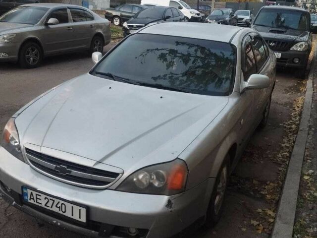 Серый Шевроле Эванда, объемом двигателя 2 л и пробегом 234 тыс. км за 2900 $, фото 1 на Automoto.ua