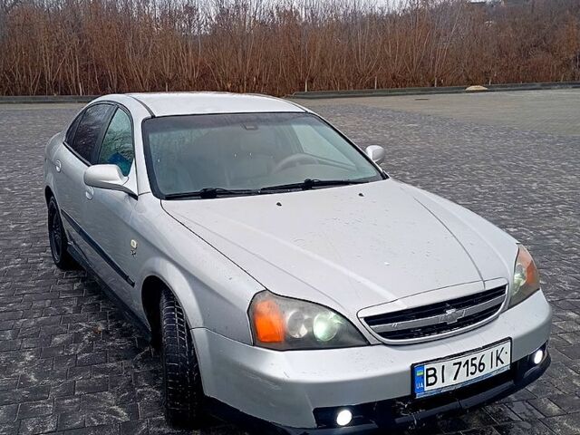 Серый Шевроле Эванда, объемом двигателя 2 л и пробегом 300 тыс. км за 2800 $, фото 1 на Automoto.ua