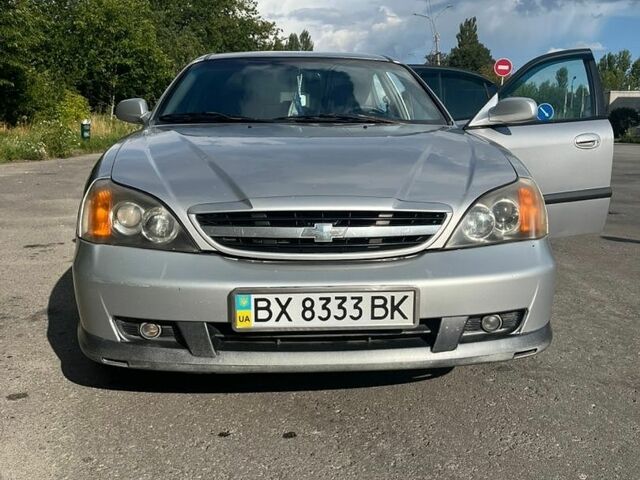 Сірий Шевроле Еванда, об'ємом двигуна 2 л та пробігом 320 тис. км за 3500 $, фото 1 на Automoto.ua