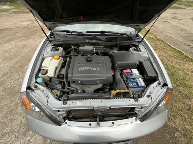 Серый Шевроле Эванда, объемом двигателя 2 л и пробегом 130 тыс. км за 4500 $, фото 1 на Automoto.ua