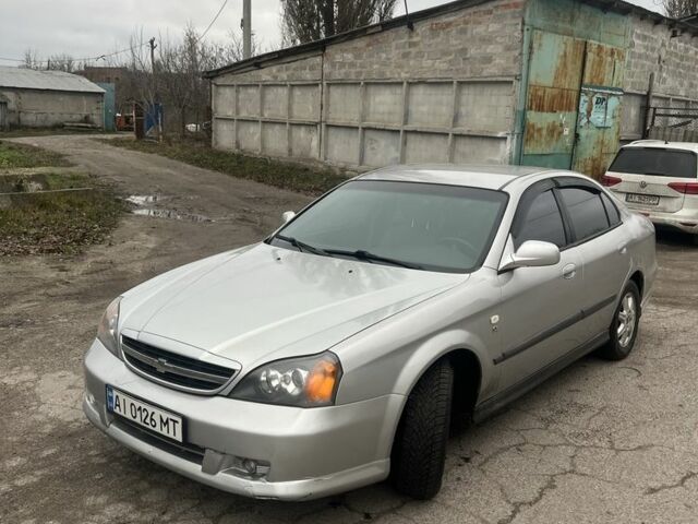 Сірий Шевроле Еванда, об'ємом двигуна 2 л та пробігом 298 тис. км за 3700 $, фото 1 на Automoto.ua
