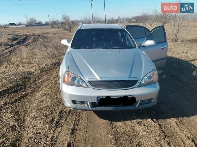 Серый Шевроле Эванда, объемом двигателя 2 л и пробегом 283 тыс. км за 5678 $, фото 1 на Automoto.ua