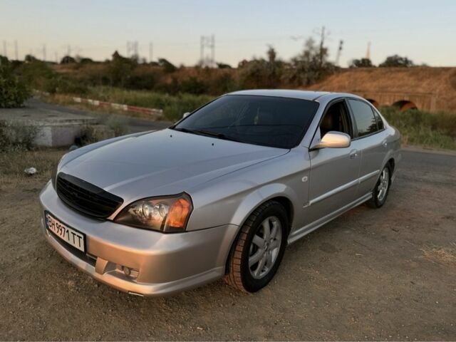 Сірий Шевроле Еванда, об'ємом двигуна 2 л та пробігом 317 тис. км за 2500 $, фото 1 на Automoto.ua