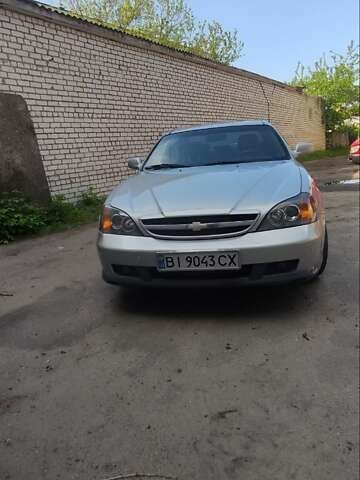 Сірий Шевроле Еванда, об'ємом двигуна 2 л та пробігом 255 тис. км за 4000 $, фото 1 на Automoto.ua