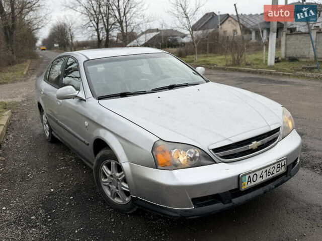 Сірий Шевроле Еванда, об'ємом двигуна 2 л та пробігом 200 тис. км за 2700 $, фото 1 на Automoto.ua