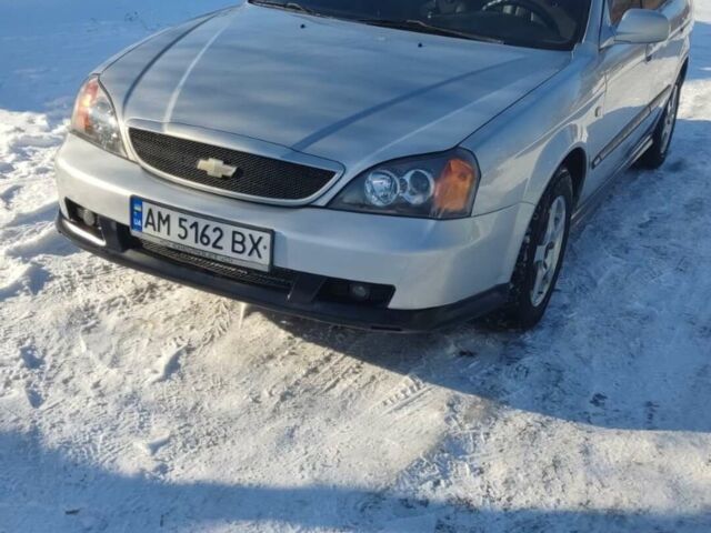 Сірий Шевроле Еванда, об'ємом двигуна 2 л та пробігом 212 тис. км за 4700 $, фото 1 на Automoto.ua