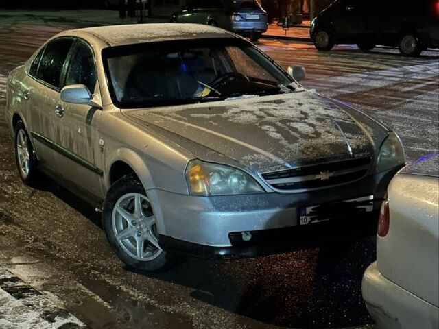 Сірий Шевроле Еванда, об'ємом двигуна 2 л та пробігом 20 тис. км за 3500 $, фото 1 на Automoto.ua