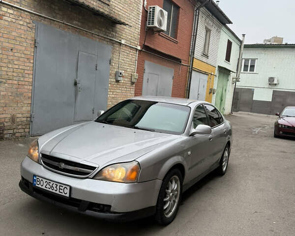 Сірий Шевроле Еванда, об'ємом двигуна 2.49 л та пробігом 299 тис. км за 3400 $, фото 1 на Automoto.ua