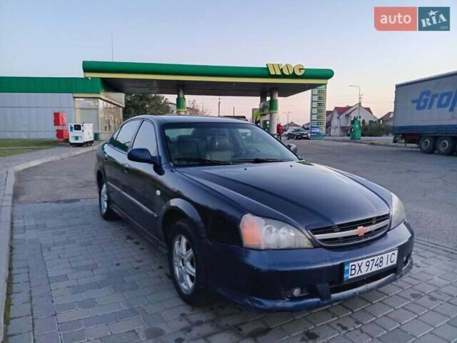Синий Шевроле Эванда, объемом двигателя 2 л и пробегом 265 тыс. км за 3000 $, фото 1 на Automoto.ua