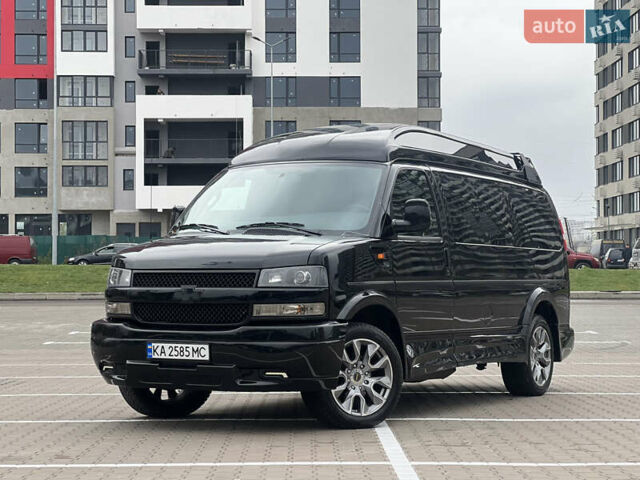 Черный Шевроле Експресс, объемом двигателя 4.3 л и пробегом 25 тыс. км за 165000 $, фото 1 на Automoto.ua