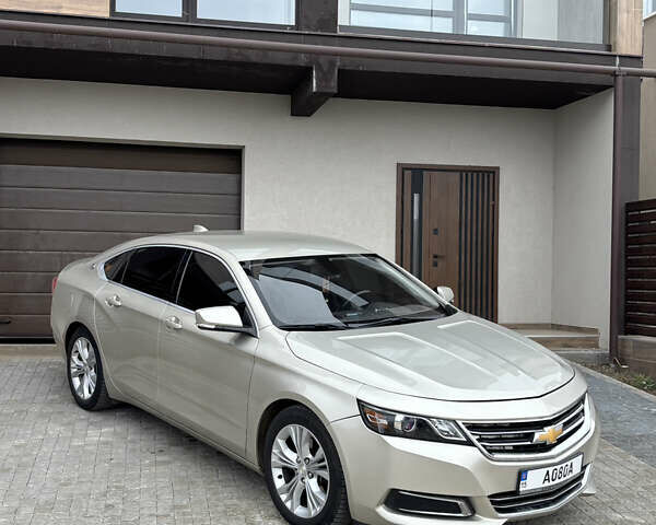 Шевроле Импала 2015 в Одессе на Automoto.ua Бежевый Шевроле Импала, объемом двигателя 2.5 л и пробегом 150 тыс. км за 12300 $, фото 1 на Automoto.ua