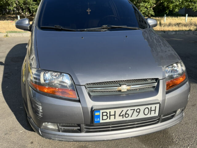 Серый Шевроле Калос, объемом двигателя 1 л и пробегом 192 тыс. км за 3200 $, фото 1 на Automoto.ua
