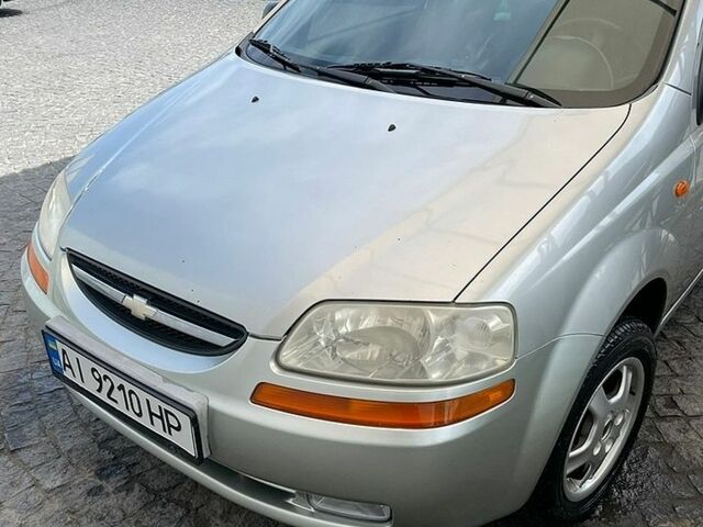 Сірий Шевроле Калос, об'ємом двигуна 1.4 л та пробігом 212 тис. км за 3000 $, фото 1 на Automoto.ua