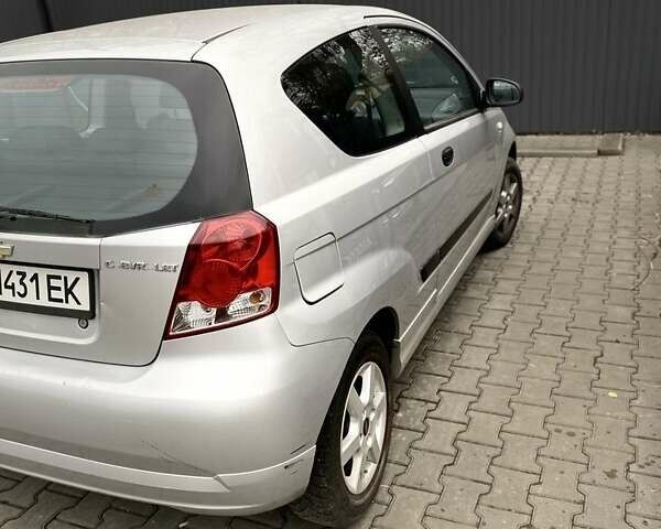 Сірий Шевроле Калос, об'ємом двигуна 1.4 л та пробігом 195 тис. км за 3333 $, фото 1 на Automoto.ua