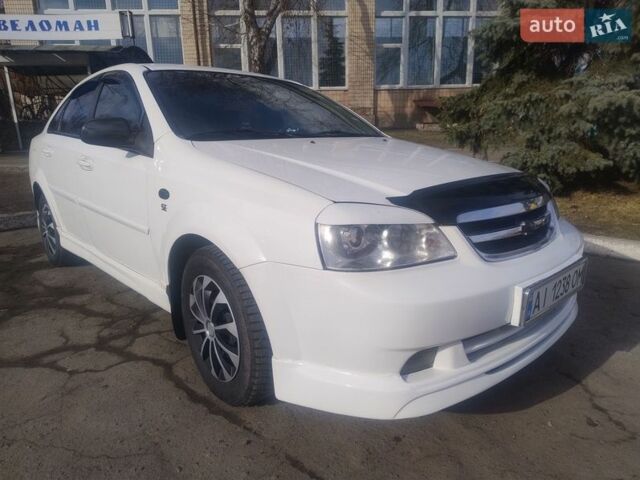 Білий Шевроле Лачетті, об'ємом двигуна 1.6 л та пробігом 198 тис. км за 4100 $, фото 1 на Automoto.ua