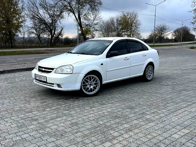 Білий Шевроле Лачетті, об'ємом двигуна 1.8 л та пробігом 198 тис. км за 3500 $, фото 1 на Automoto.ua