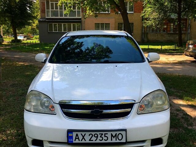 Білий Шевроле Лачетті, об'ємом двигуна 1.8 л та пробігом 258 тис. км за 3200 $, фото 1 на Automoto.ua