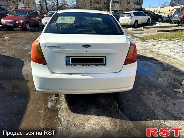 Белый Шевроле Лачетти, объемом двигателя 1.6 л и пробегом 24500 тыс. км за 3900 $, фото 1 на Automoto.ua