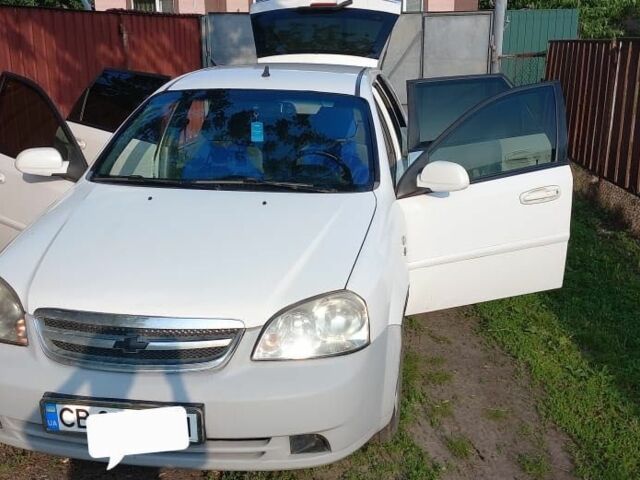 Белый Шевроле Лачетти, объемом двигателя 0 л и пробегом 190 тыс. км за 2500 $, фото 1 на Automoto.ua