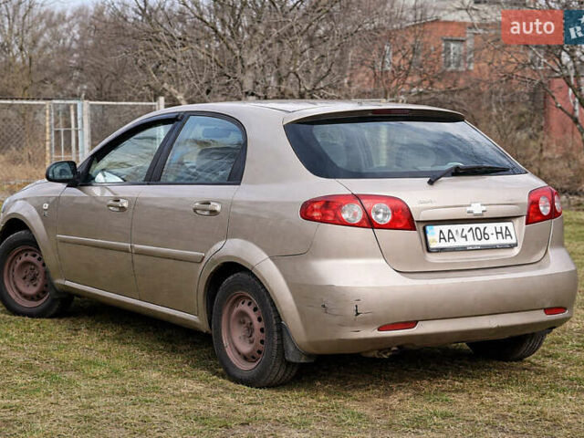 Бежевий Шевроле Лачетті, об'ємом двигуна 1.6 л та пробігом 190 тис. км за 2800 $, фото 1 на Automoto.ua