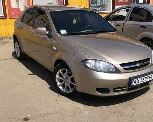 Бежевый Шевроле Лачетти, объемом двигателя 1.6 л и пробегом 182 тыс. км за 4700 $, фото 1 на Automoto.ua