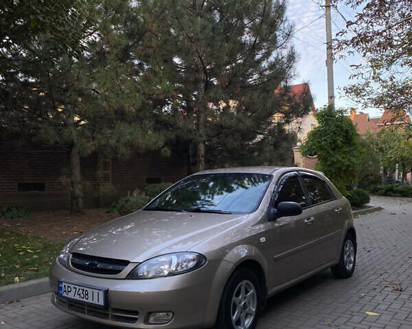 Бежевый Шевроле Лачетти, объемом двигателя 1.6 л и пробегом 134 тыс. км за 4600 $, фото 1 на Automoto.ua