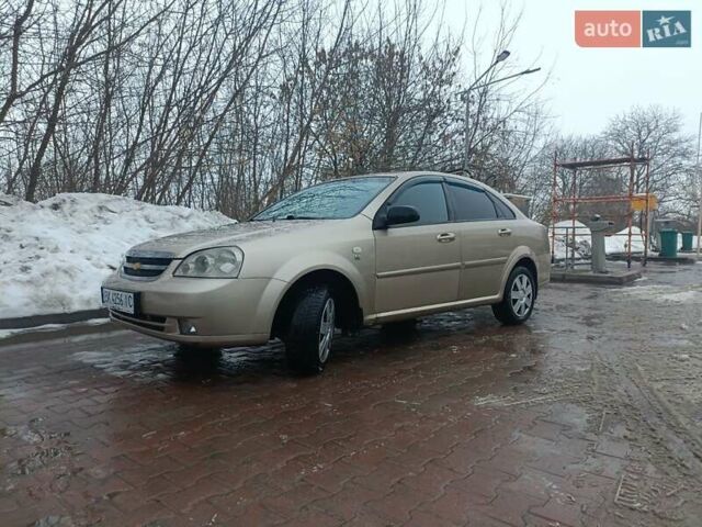 Бежевый Шевроле Лачетти, объемом двигателя 1.6 л и пробегом 331 тыс. км за 2500 $, фото 1 на Automoto.ua