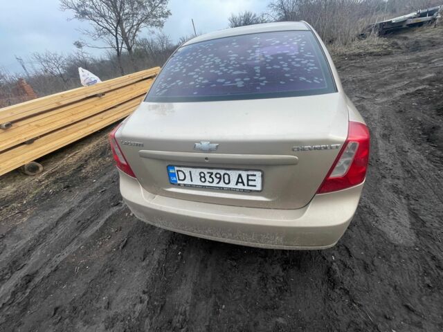 Бежевый Шевроле Лачетти, объемом двигателя 1.6 л и пробегом 400 тыс. км за 3000 $, фото 1 на Automoto.ua