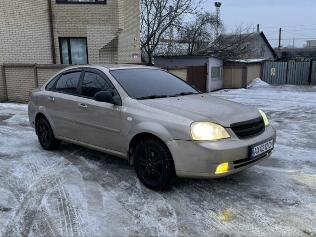 Бежевый Шевроле Лачетти, объемом двигателя 1.6 л и пробегом 280 тыс. км за 3000 $, фото 1 на Automoto.ua