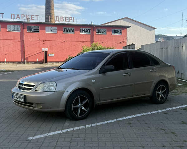 Бежевый Шевроле Лачетти, объемом двигателя 1.6 л и пробегом 260 тыс. км за 3350 $, фото 1 на Automoto.ua