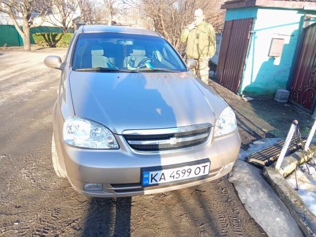 Бежевый Шевроле Лачетти, объемом двигателя 1.8 л и пробегом 224 тыс. км за 4000 $, фото 1 на Automoto.ua