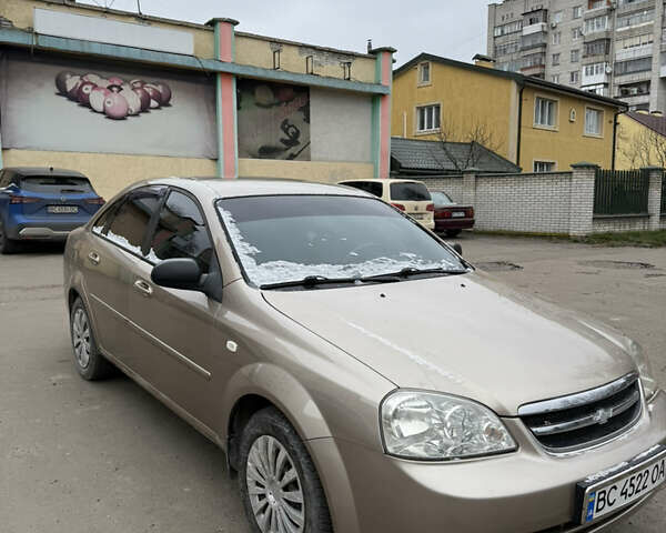 Бежевый Шевроле Лачетти, объемом двигателя 1.6 л и пробегом 260 тыс. км за 3600 $, фото 1 на Automoto.ua
