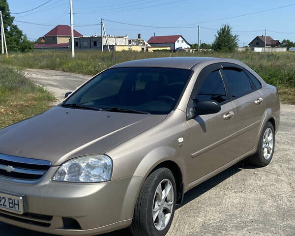 Бежевый Шевроле Лачетти, объемом двигателя 1.6 л и пробегом 340 тыс. км за 3500 $, фото 1 на Automoto.ua