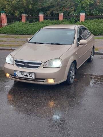 Бежевий Шевроле Лачетті, об'ємом двигуна 1.8 л та пробігом 187 тис. км за 4800 $, фото 1 на Automoto.ua