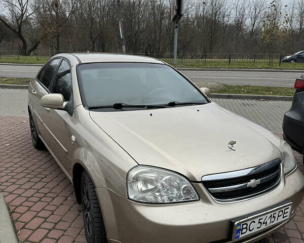 Бежевый Шевроле Лачетти, объемом двигателя 1.6 л и пробегом 290 тыс. км за 2800 $, фото 1 на Automoto.ua