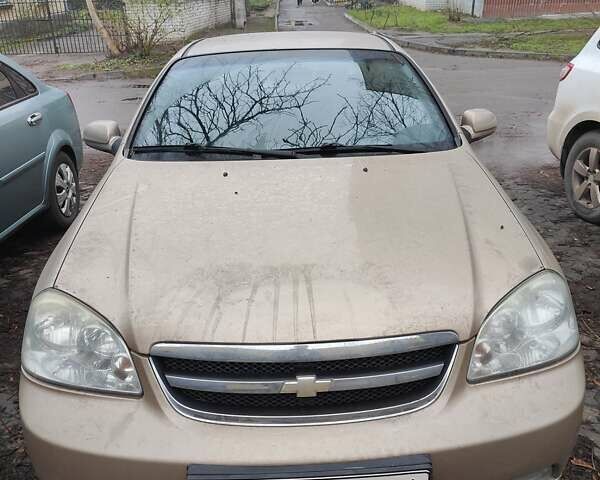 Бежевий Шевроле Лачетті, об'ємом двигуна 1.8 л та пробігом 156 тис. км за 2800 $, фото 1 на Automoto.ua