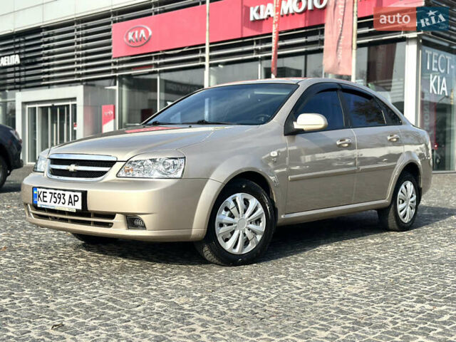 Бежевый Шевроле Лачетти, объемом двигателя 1.6 л и пробегом 121 тыс. км за 5200 $, фото 1 на Automoto.ua