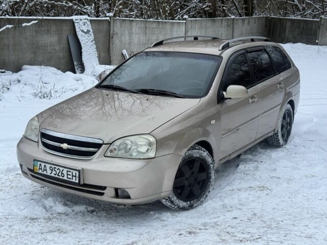 Бежевый Шевроле Лачетти, объемом двигателя 1.6 л и пробегом 404 тыс. км за 1975 $, фото 1 на Automoto.ua