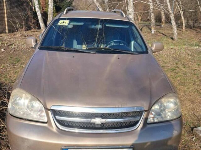 Бежевий Шевроле Лачетті, об'ємом двигуна 1.8 л та пробігом 450 тис. км за 1500 $, фото 1 на Automoto.ua