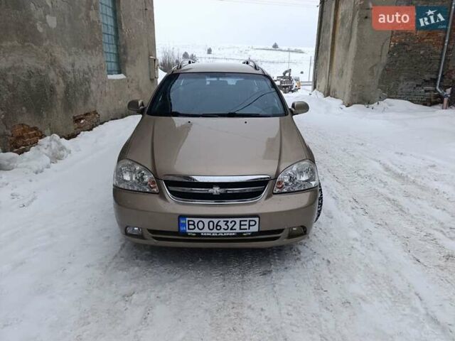Бежевый Шевроле Лачетти, объемом двигателя 1.8 л и пробегом 169 тыс. км за 3000 $, фото 1 на Automoto.ua