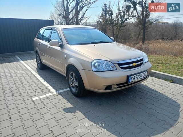 Бежевый Шевроле Лачетти, объемом двигателя 1.8 л и пробегом 311 тыс. км за 3950 $, фото 1 на Automoto.ua