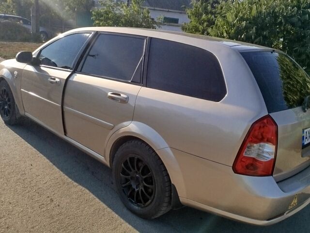 Бежевый Шевроле Лачетти, объемом двигателя 0 л и пробегом 280 тыс. км за 4300 $, фото 1 на Automoto.ua