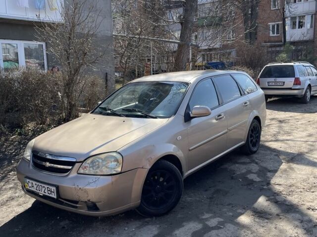 Бежевий Шевроле Лачетті, об'ємом двигуна 1.8 л та пробігом 200 тис. км за 2500 $, фото 1 на Automoto.ua